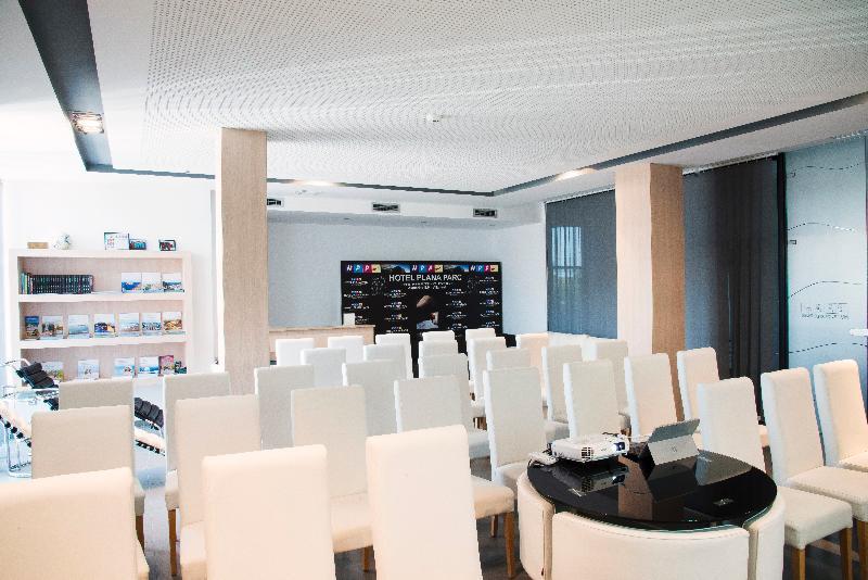 Sercotel Plana Parc Hotel 3*